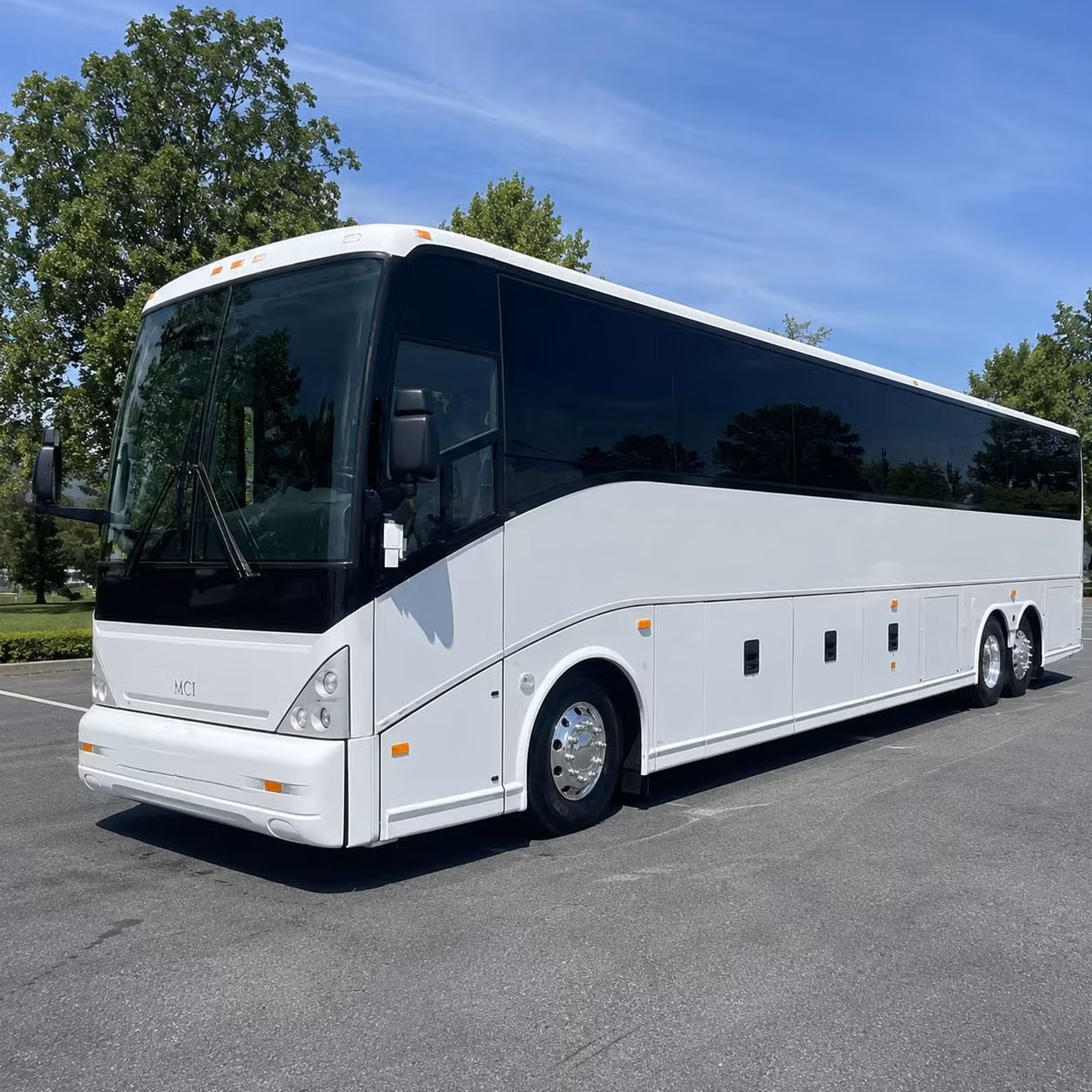 bus rental options for memphis trips