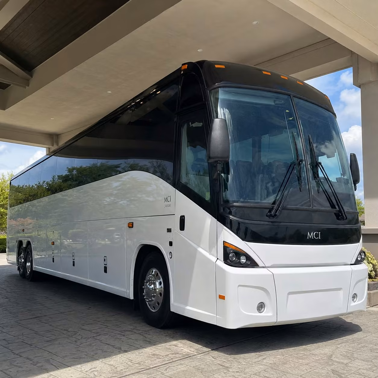 employee transportation for memphis healthcare workers