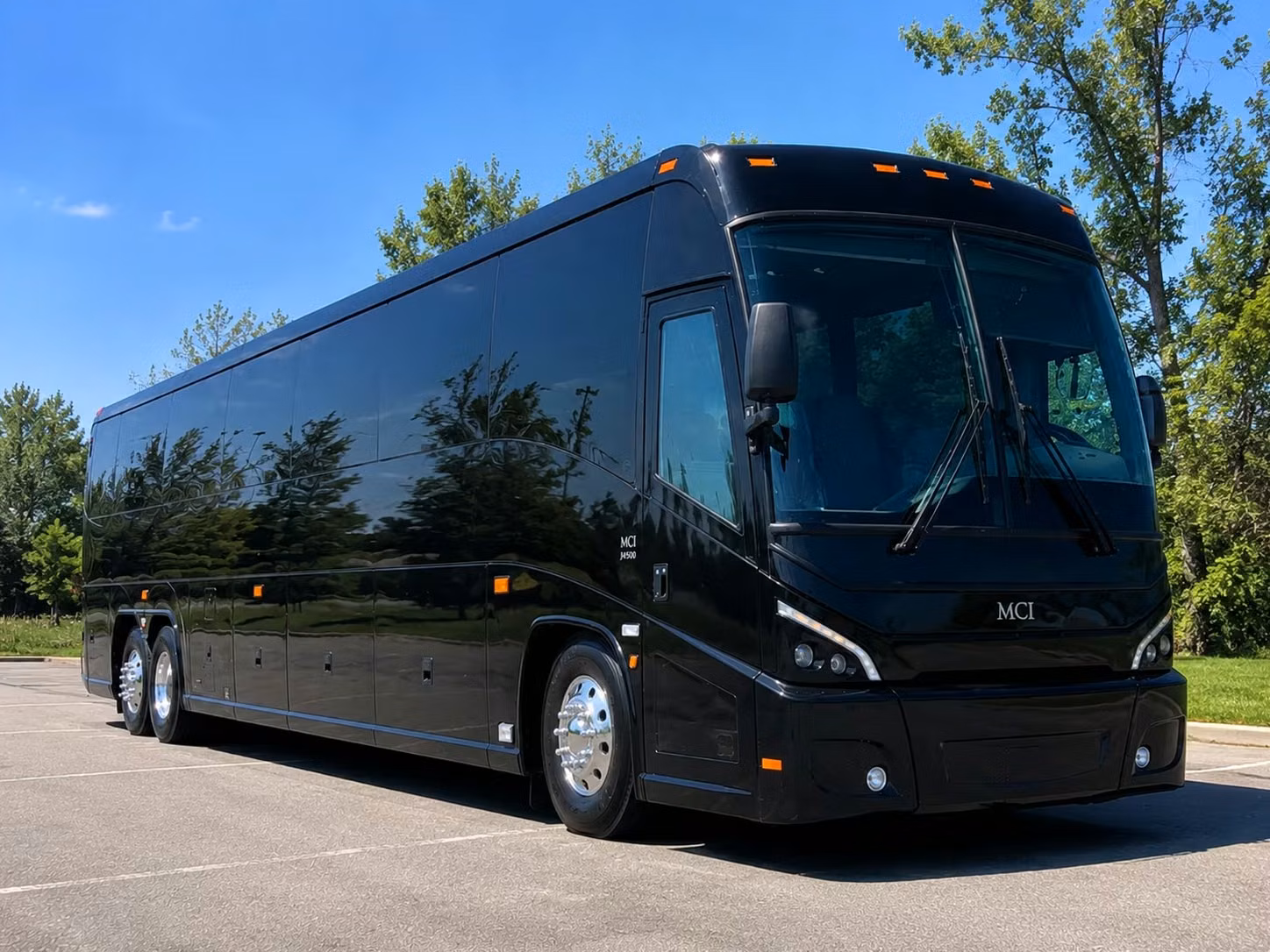 field trip bus rentals to graceland beale street and memphis music history sites