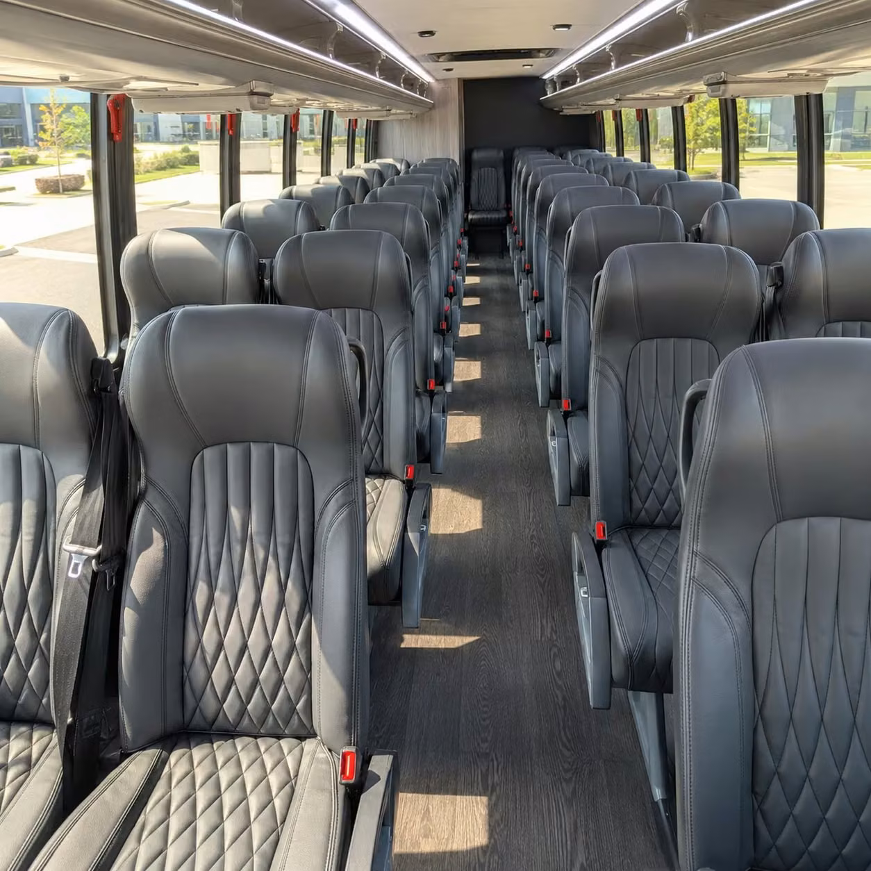 memphis 28 passenger minibus rental