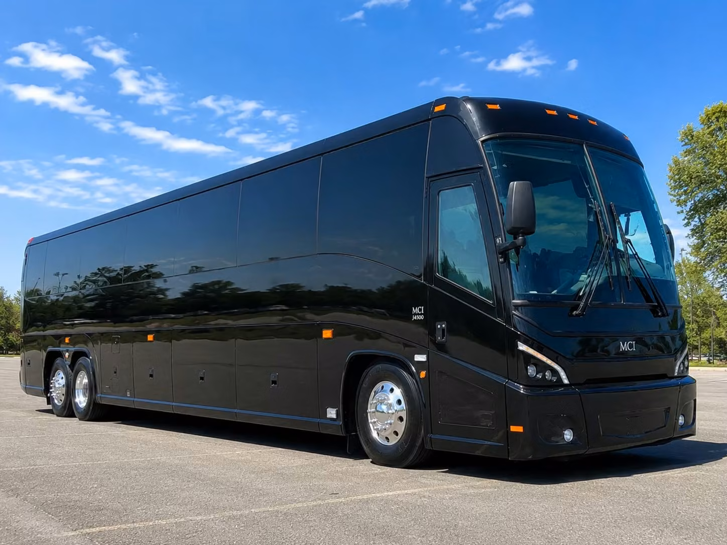 school field trip bus rentals across the memphis area